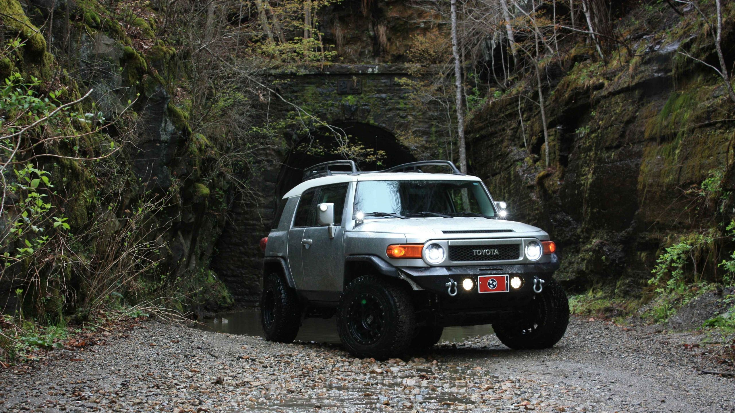 Discover practical ways to boost your FJ Cruiser's km per liter in UAE conditions. Learn 2025 fuel economy figures, maintenance tips, and hybrid upgrade options.