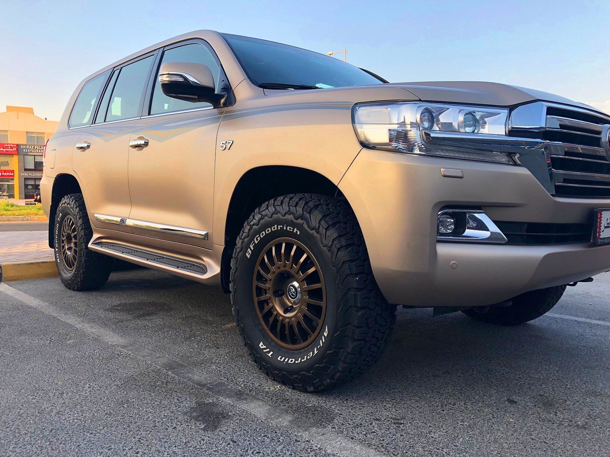 مقاس إطارات FJ Cruiser 2025:دليل شامل لاختيار الأنسب