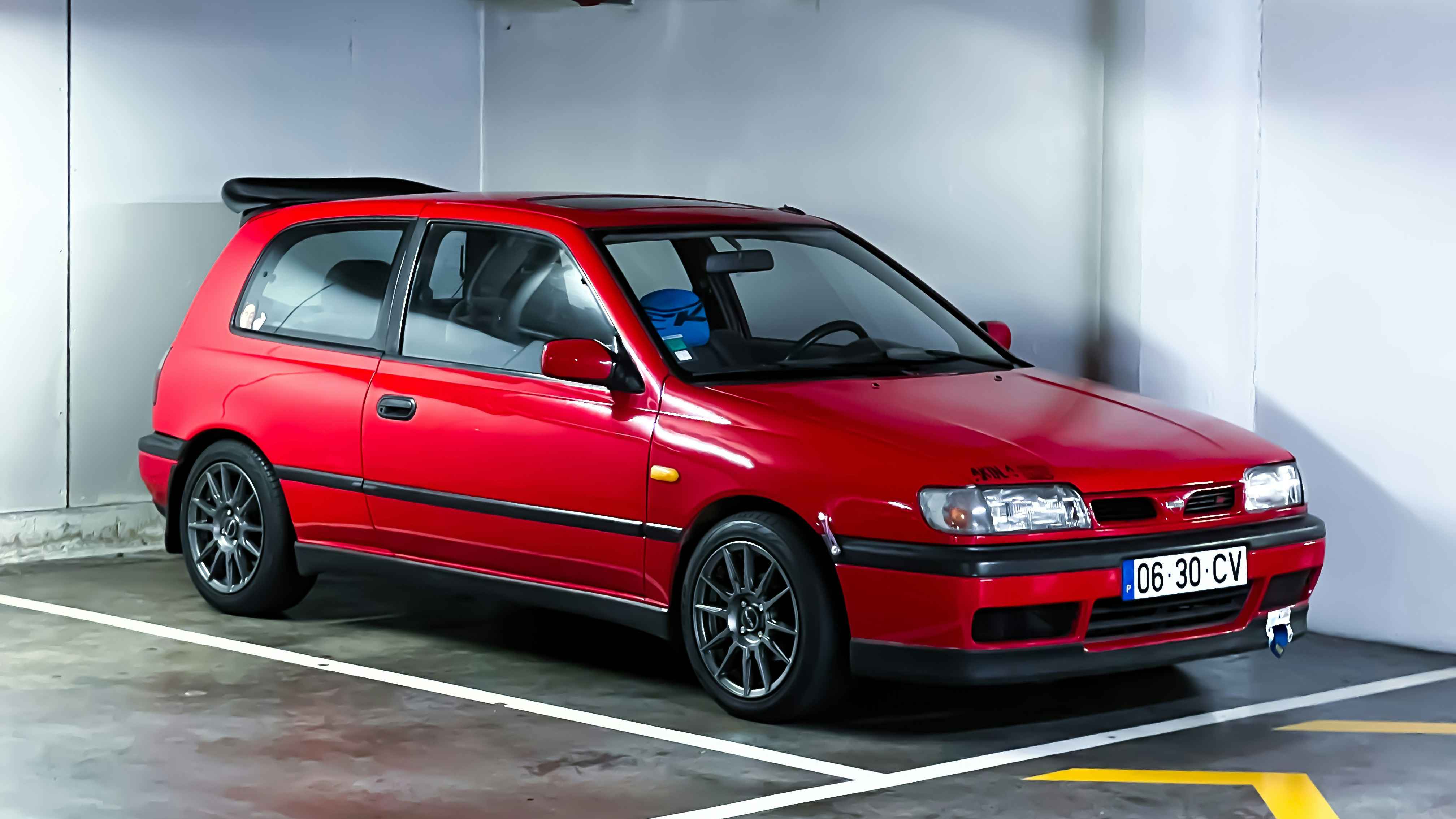 Discover 2025 Nissan Sunny brake pad prices, compare genuine vs aftermarket options, and learn tips on maintenance to save time and money