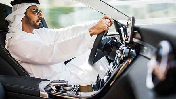 اكتشف سعة خزان الوقود في تويوتا لاند كروزر 2025 مع نصائح عملية لتحسين استهلاك الوقود وتفاصيل حول التقنيات الحديثة والخبرة المطلوبة لتحقيق أداء متميز .