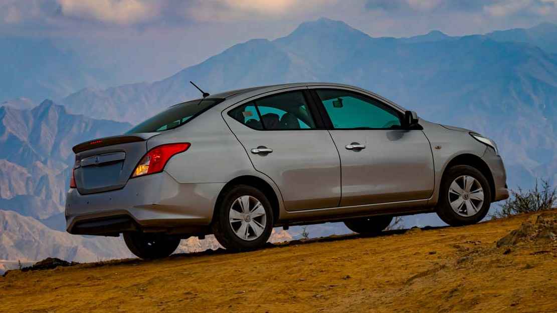 Discover practical tips to optimize your Nissan Sunny 2005 fuel consumption. Learn maintenance hacks, driving techniques