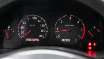 toyota-yaris-2008-mileage-in-2025-expert-tips-for-high-mileage-care
