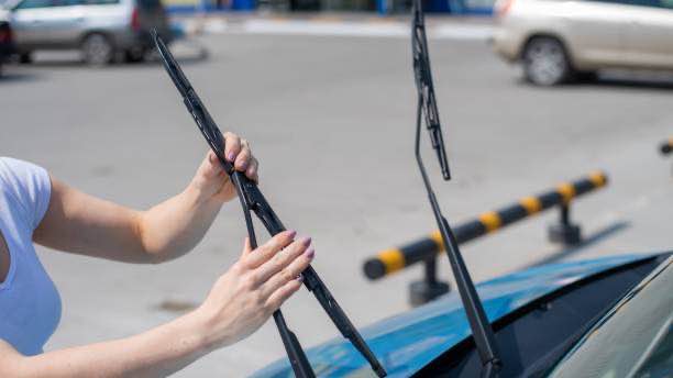 Discover the correct Toyota Yaris wiper blade size for 2025 models. Learn installation tips, maintenance advice