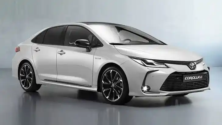 Discover the best fuel efficient cars in Saudi Arabia for 2025, including hybrid and petrol models with top specs and prices.