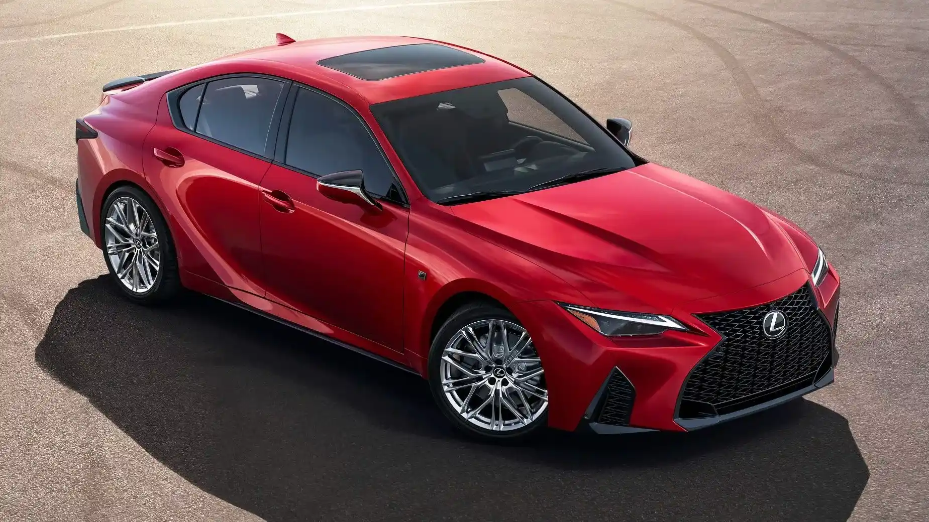  Lexus IS 500 Ultimate Edition revives naturally aspirated V8 engines with powerful performance and exclusive design before permanent disappearance.