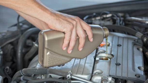 Explore expert oil recommendations, change intervals, and maintenance tips for oil for hyundai elantra 2016 