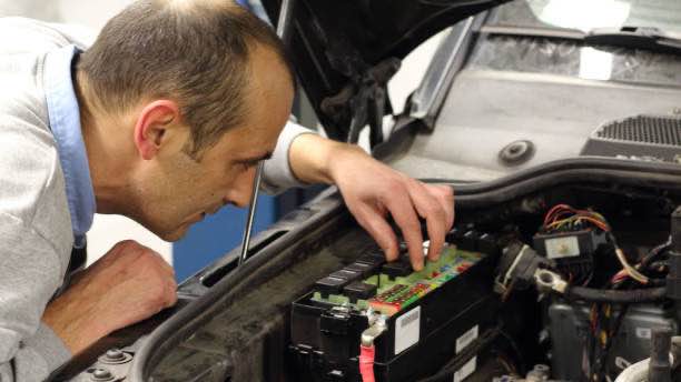 Learn how to locate and maintain your 2025 Hyundai Elantra fuse box. Discover quick fixes for common electrical issues 