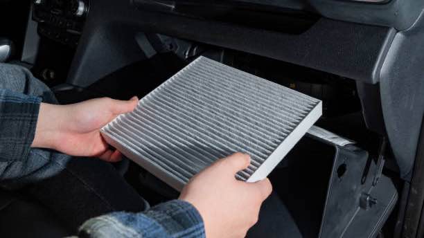 Learn essential maintenance for your Hyundai Elantra AC filter in 2025. Discover replacement intervals