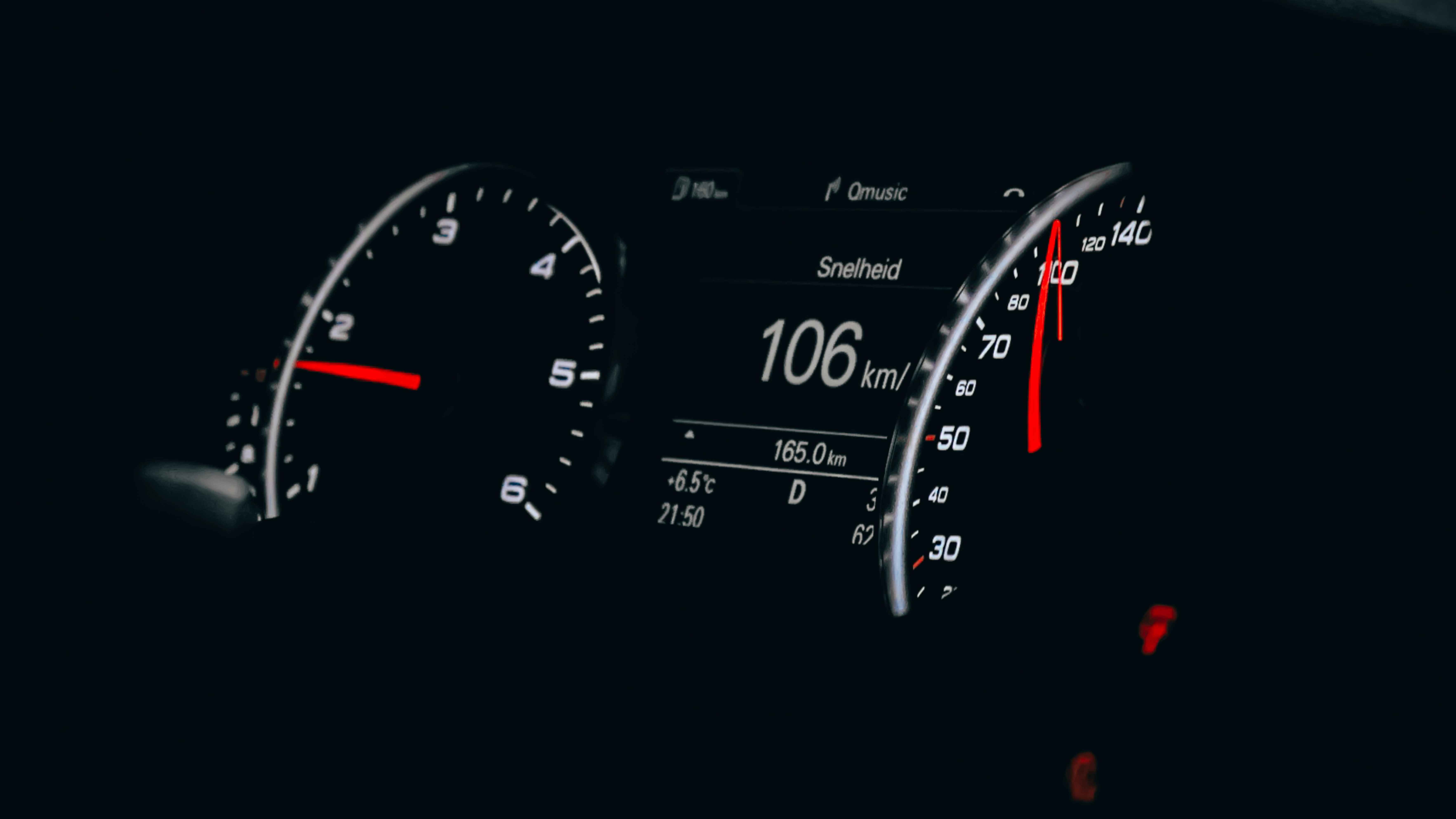 Discover how to optimize your 2025 Hyundai Elantra diesel mileage with practical driving tips, maintenance insights