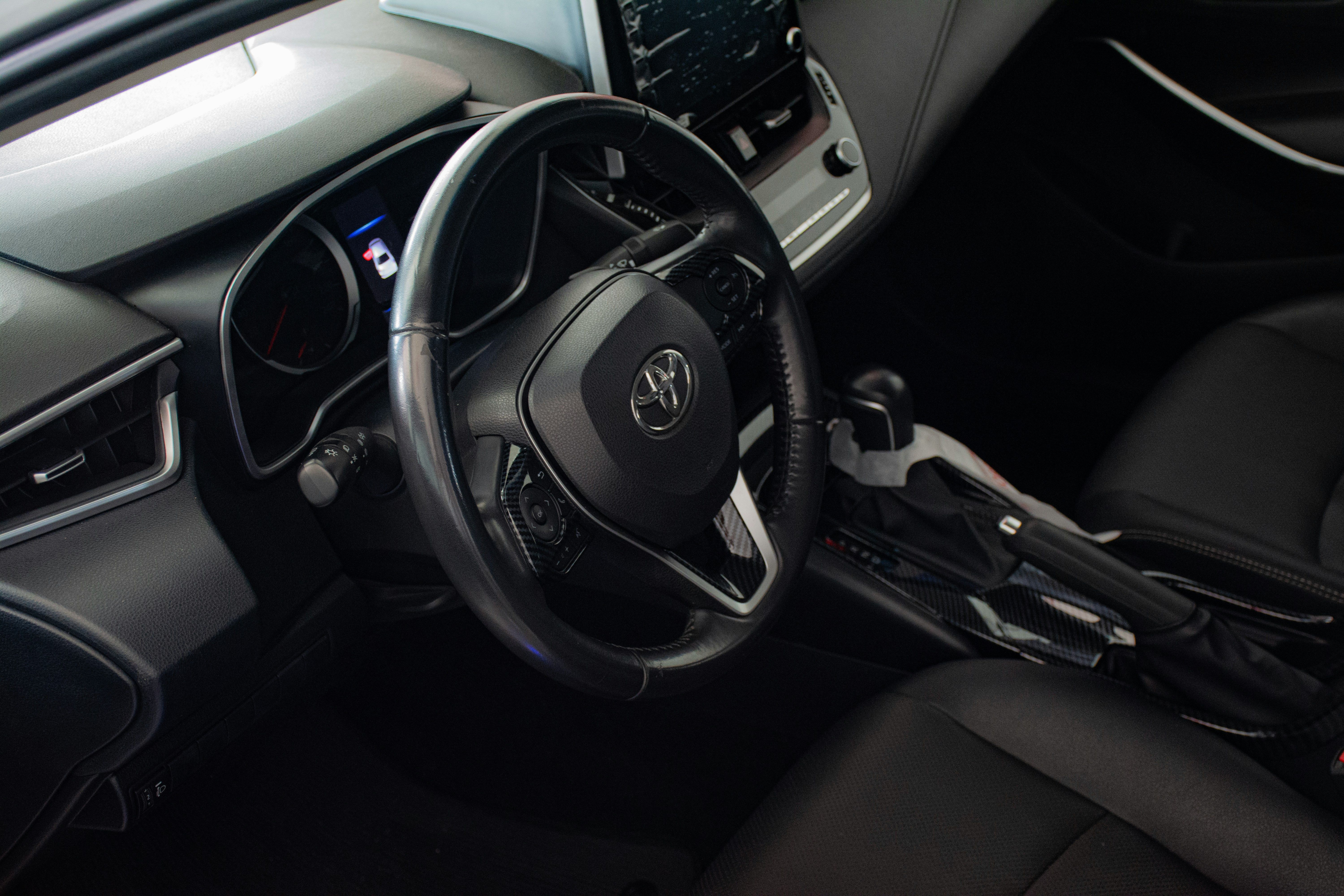 Discover tips to maximize your 2025 Toyota Prado's mileage. Learn about maintenance hacks and new hybrid options for better fuel economy.