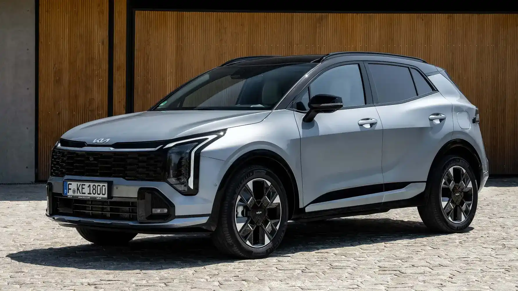 Discover the 2025 Kia Sportage with a refreshed design, powerful hybrid options, smart tech, and enhanced interior space.
