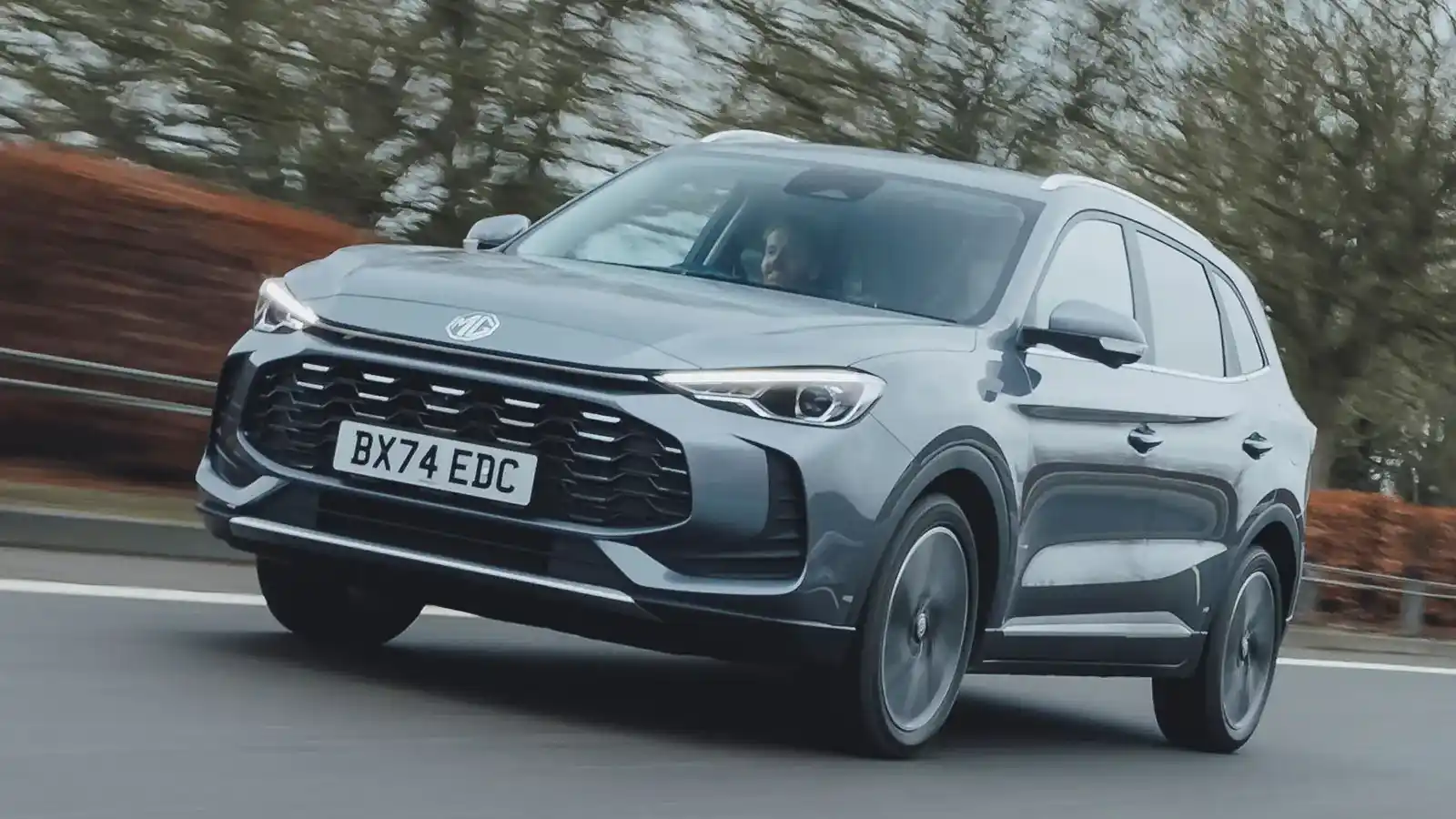 Discover the all new MG ZS 2025 in Saudi Arabia with modern design, smart tech, and turbo engine starting from 65,900 SAR.