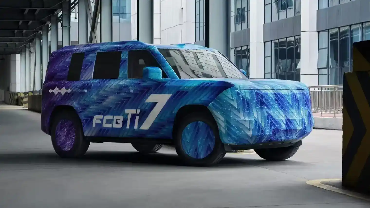 تعرف على بي واي دي FCB Ti7 الجديدة، سيارة اس يو في هجينة عائلية بتصميم متين وتقنيات ذكية، مرشحة بقوة لتكون من ابرز المنافسين في اسواق الخليج لعام 2025.