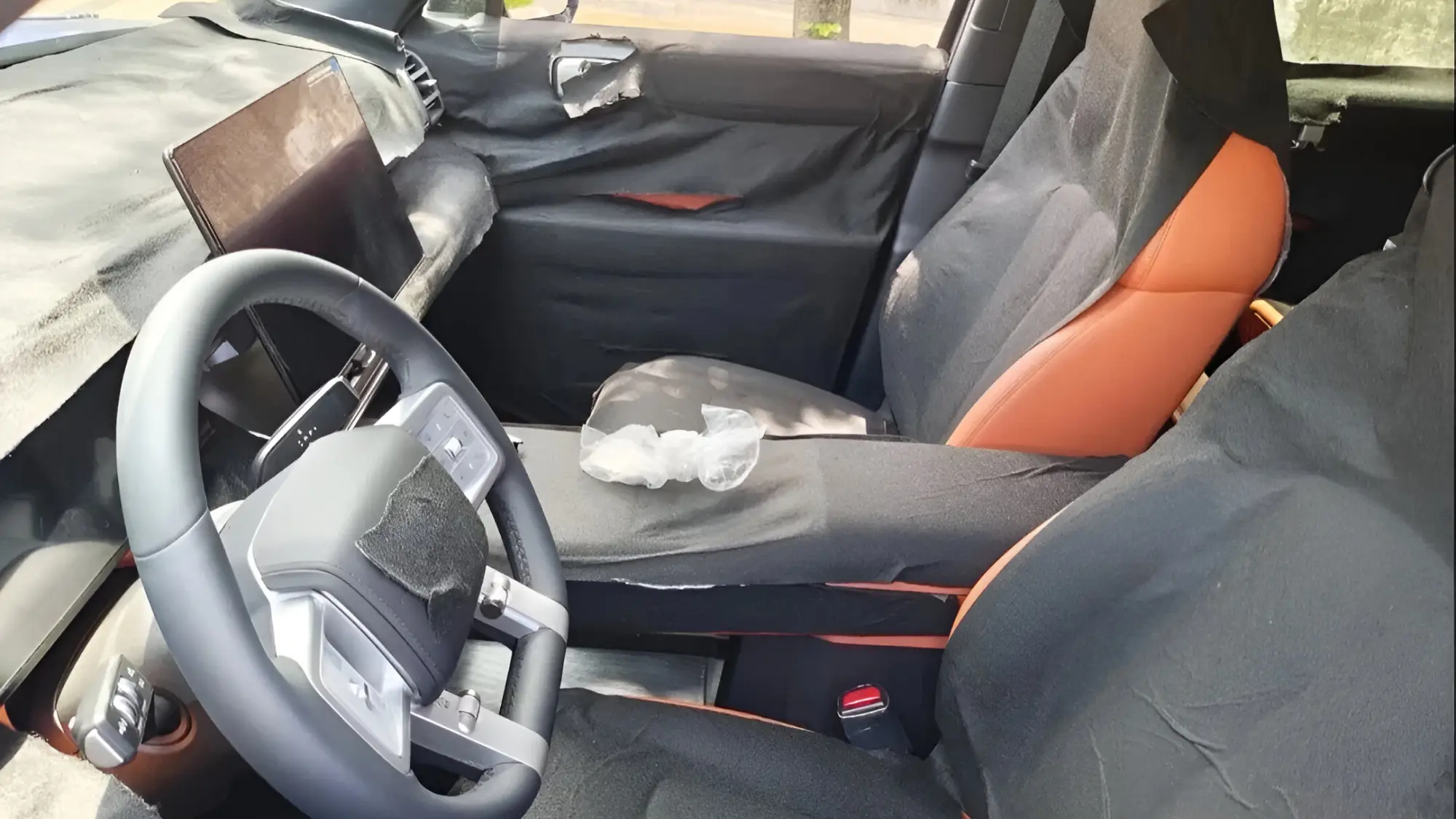 The all new BYD FCB Ti7 is a smart hybrid family SUV combining rugged off road styling, advanced safety tech, and spacious comfort for Gulf drivers in 2025.