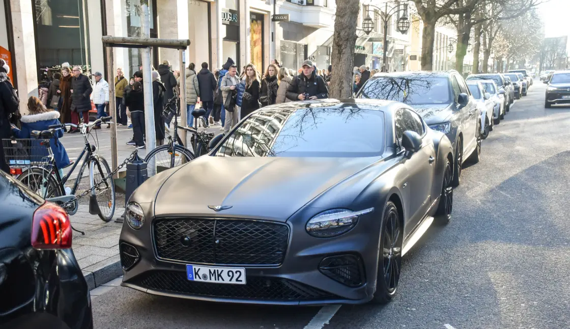 Bentley is testing the most powerful Continental GT ever, with a twin turbo V8 engine delivering over 782 hp and extreme performance expected by late 2025.