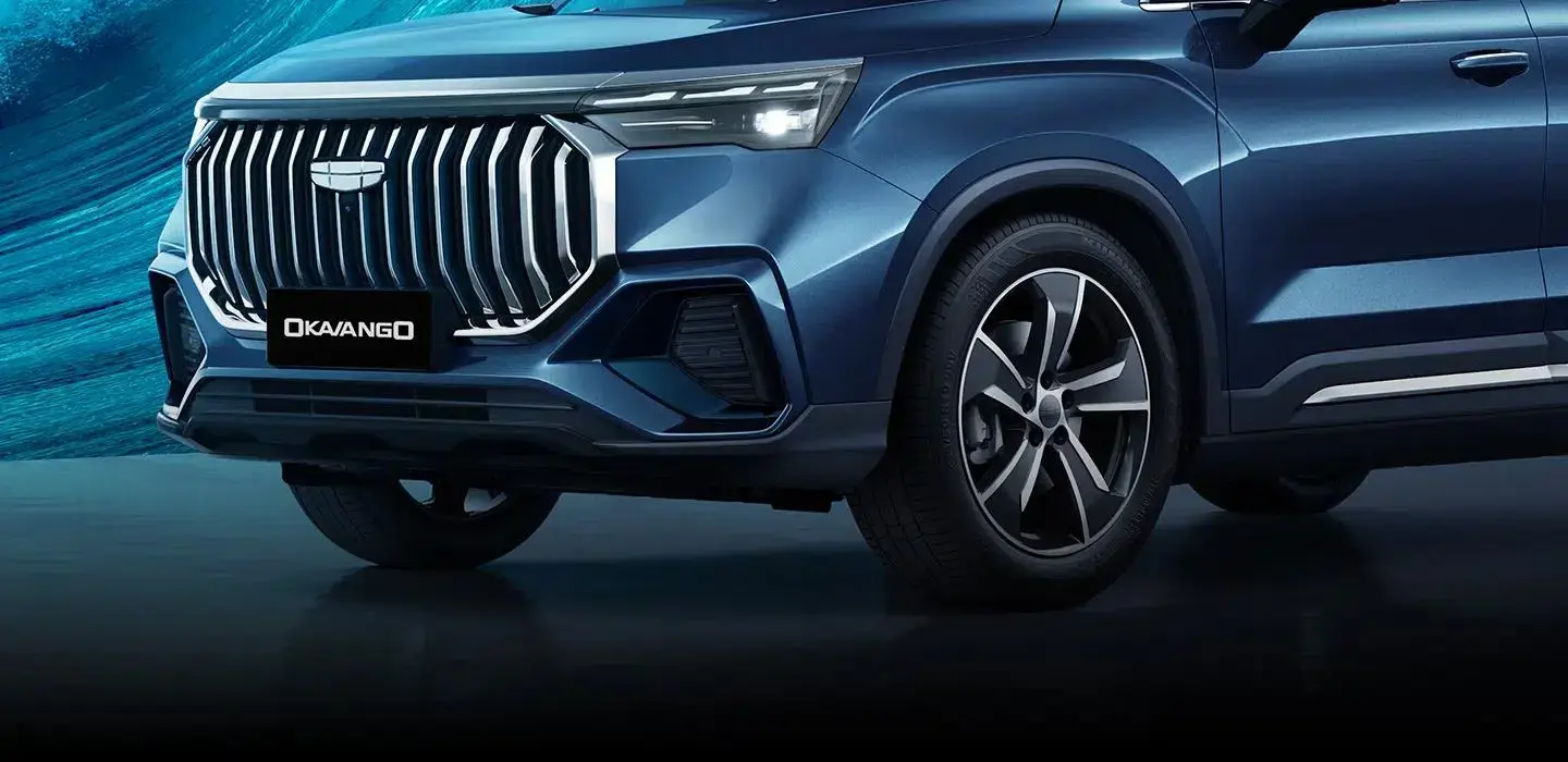 Discover the Geely Okavango Standard 2025, a 7 seater family SUV with spacious interior, turbocharged performance, and a competitive price from 100,000 SAR.