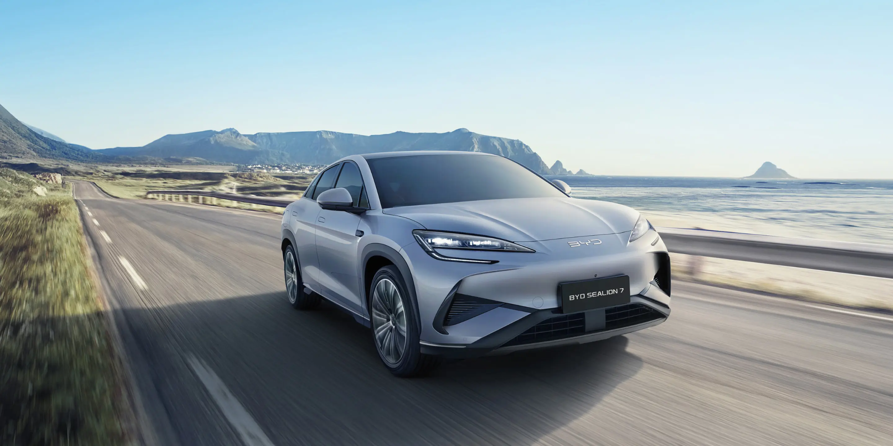 Discover the 2025 BYD Sealion 7 in Saudi Arabia, a sleek electric SUV with premium features, advanced safety tech, and prices starting at 194,000 SAR.