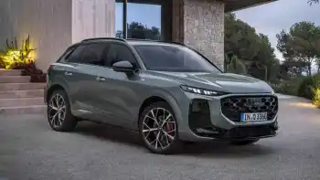 2026-audi-q3-bold-design-and-futuristic-technology-with-a-stalk-free-cabin