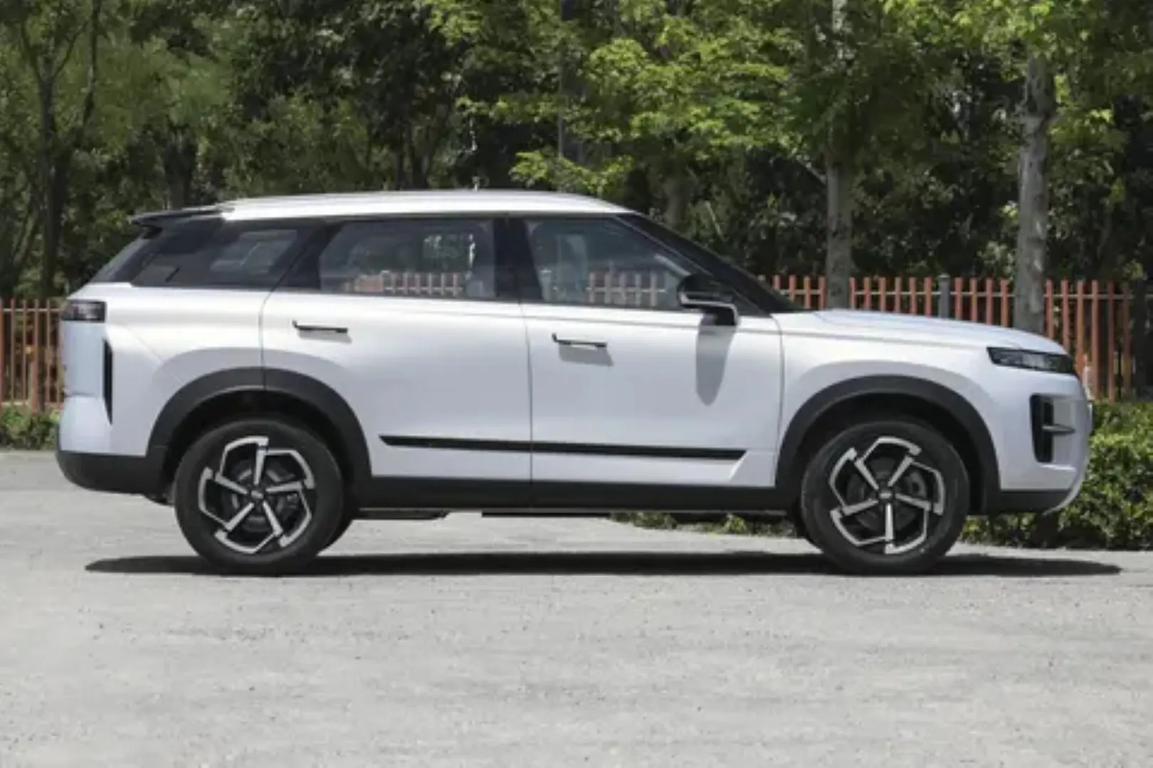 Chery unveils the 2026 Tiggo 7 Sport and Tiggo 7 Plus with a modern design inspired by European luxury, advanced tech features, and competitive pricing.