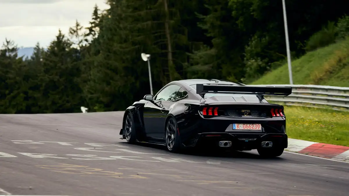 Ford Mustang GTD breaks its own Nürburgring record with a 6:52.072 lap, outperforming Porsche and Ferrari with advanced engineering and race inspired design.