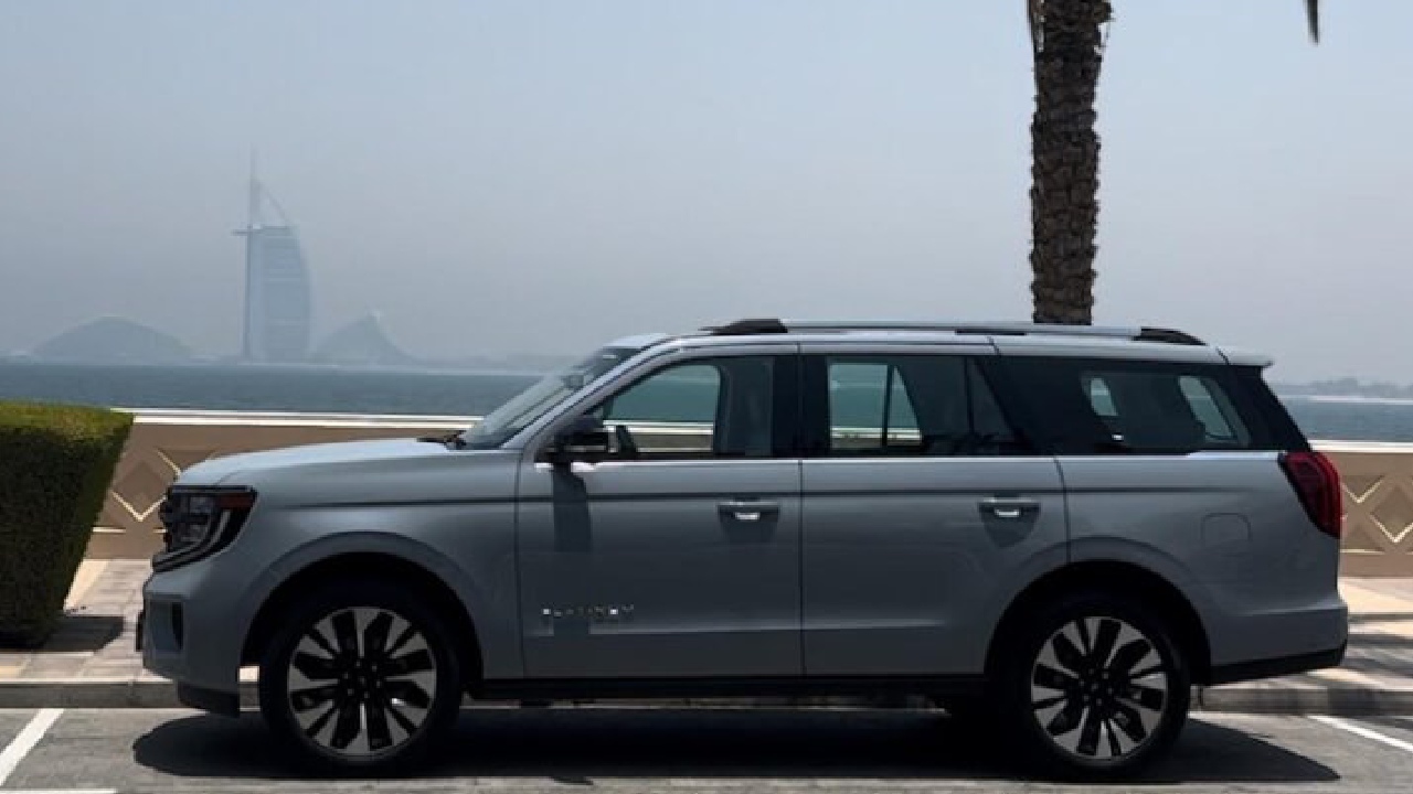 The 2025 Ford Expedition blends luxury, power, and advanced technology, delivering an ideal driving experience for families across diverse UAE terrains.