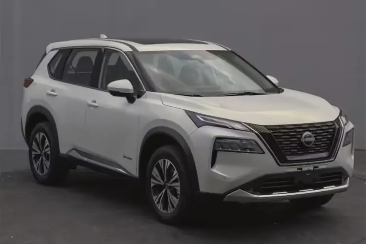 Discover the top 10 best selling SUVs in Saudi Arabia for 2025 with full specs and price comparisons, including Toyota, Nissan, Kia, Hyundai, Ford, and Jetour.