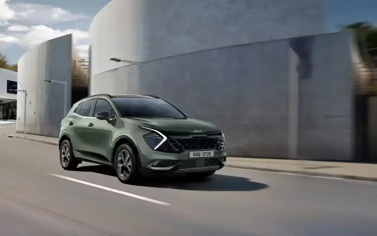 Discover the top 10 best selling SUVs in Saudi Arabia for 2025 with full specs and price comparisons, including Toyota, Nissan, Kia, Hyundai, Ford, and Jetour.