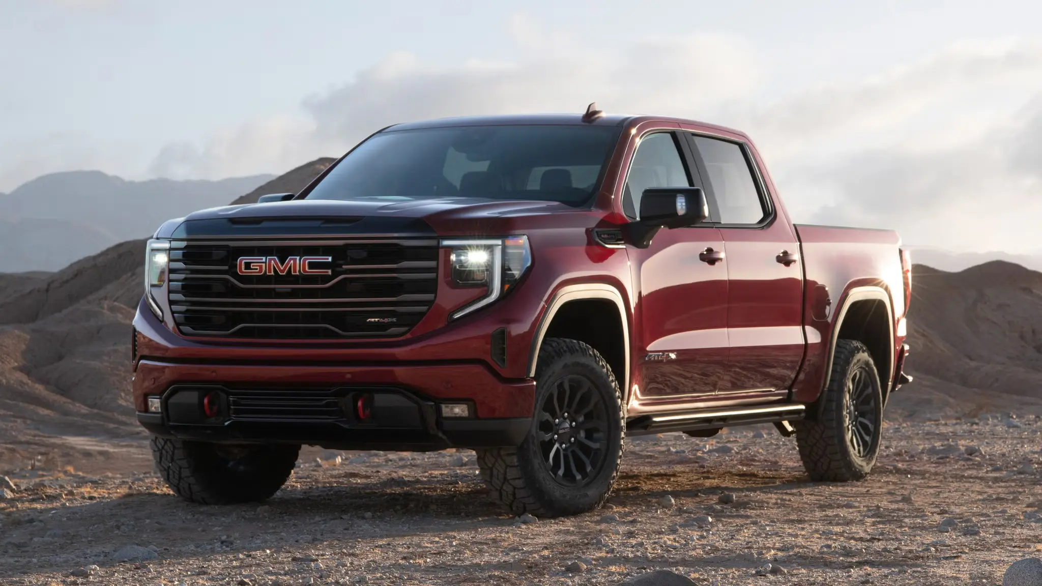 Discover the best selling pickup trucks of 2025, including the Ford F-Series, Ram 1500, GMC Sierra, Toyota Tundra, and Jeep Gladiator, all popular in the GCC.
