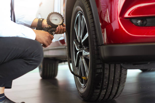 Learn the recommended tyre pressure for your VW Tiguan to ensure safety and fuel efficiency. Find simple tips on checking and maintaining these pressure levels.