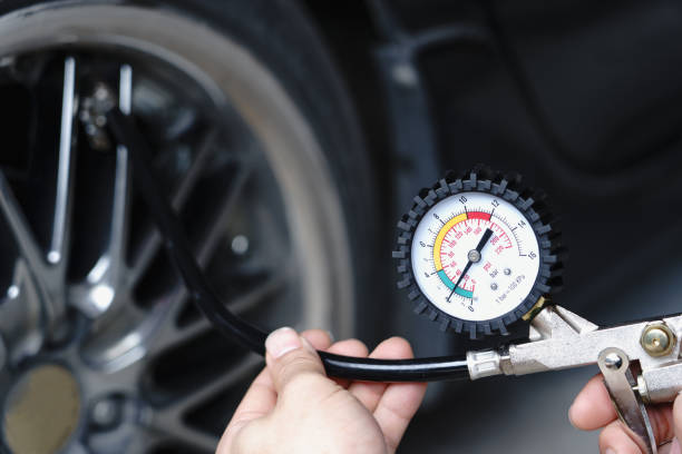 Learn the recommended tyre pressure for your VW Tiguan to ensure safety and fuel efficiency. Find simple tips on checking and maintaining these pressure levels.