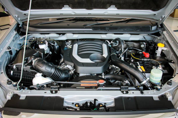 Discover how to easily and safely open the hood of your VW Tiguan. Guide simplifies the steps, helping you access essential engine components for maintenance