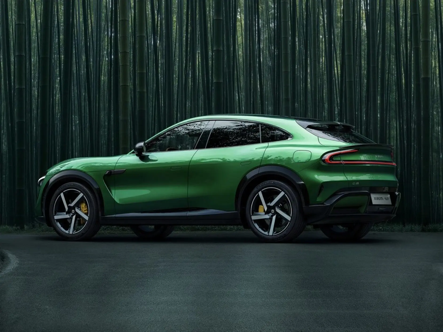 Xiaomi unveils the YU7 electric SUV with up to 830 km range, 3.2s acceleration, luxury interior, and a starting price around 128K AED. Now open for preorders.