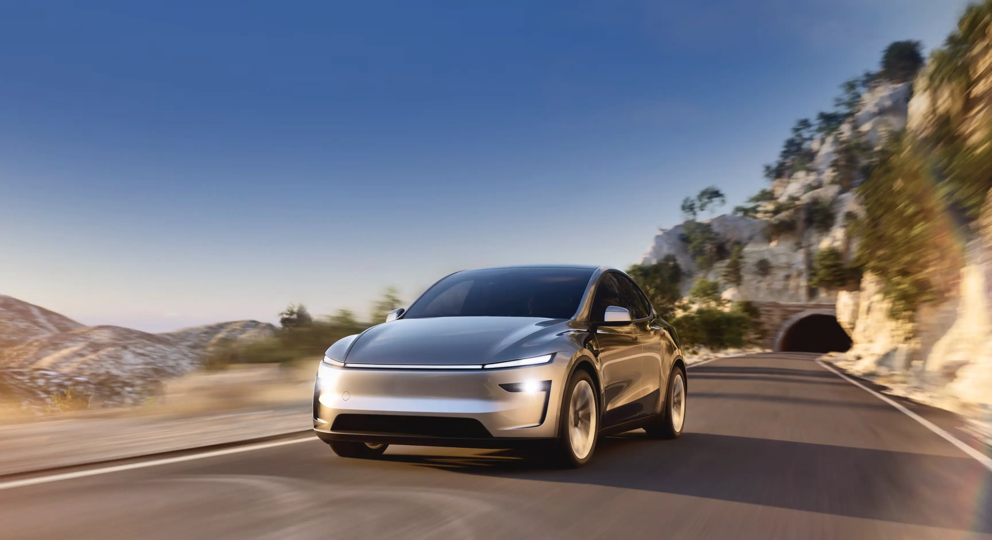 Discover the top 5 best selling electric cars of 2025, from Tesla’s dominance to Hyundai and Ford’s rise, plus why Cybertruck demand is losing steam. 