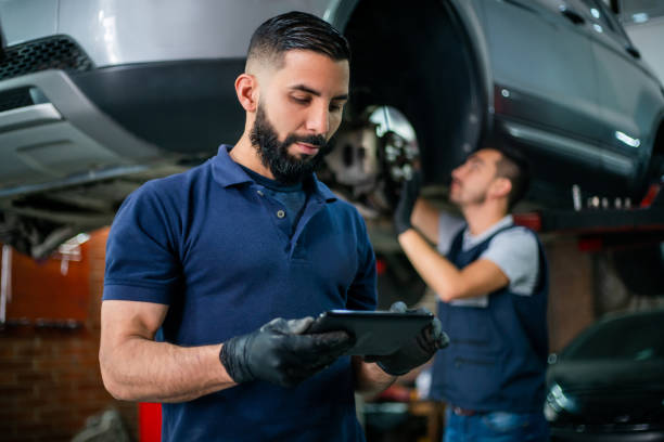 Learn how to safely reset your VW Tiguan computer. This guide includes detailed steps for soft and solid resets, as well as answers to frequently asked question