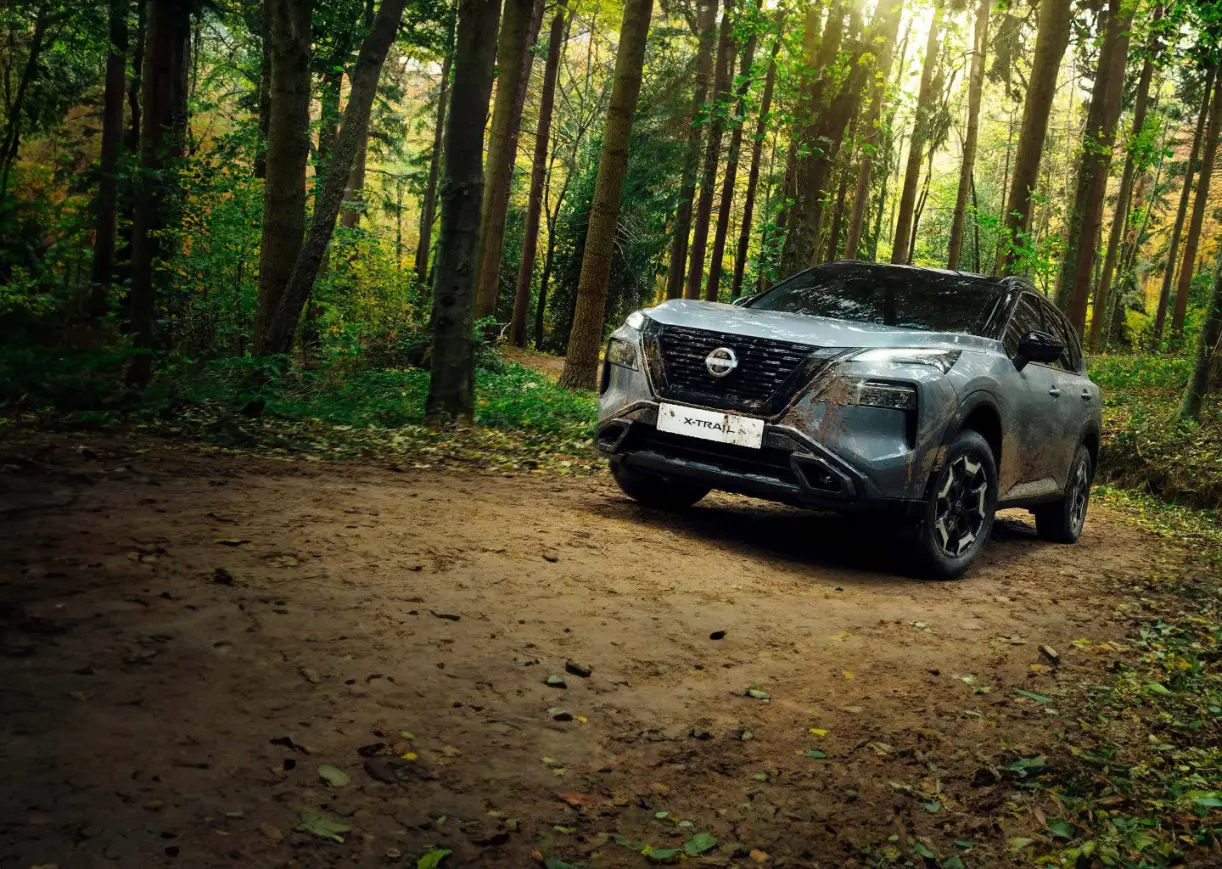 A detailed comparison of the Toyota RAV4 2025 and Nissan X-Trail 2025 covering performance, fuel efficiency, interior comfort, tech, and pricing in the GCC.