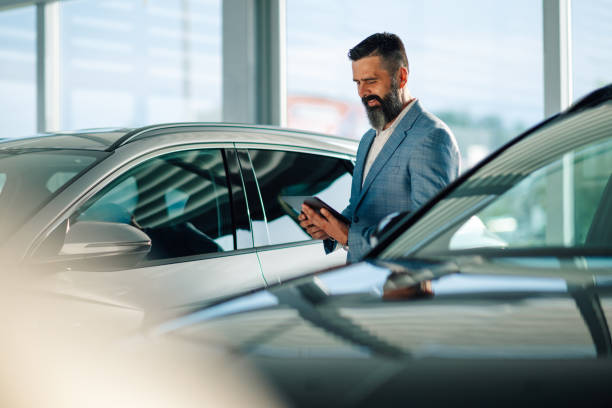 Explore the detailed dimensions and practical space optimization strategies for the 2018 Hyundai Elantra. This guide delves into parking and space utilization 