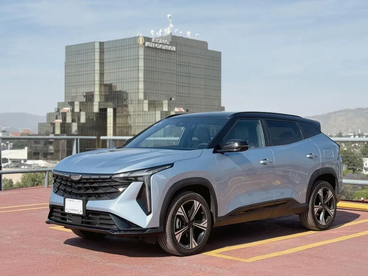 Explore the smart driving tech in the 2025 Geely Cityray in Saudi Arabia, featuring advanced safety systems for both city traffic and highway cruising.
