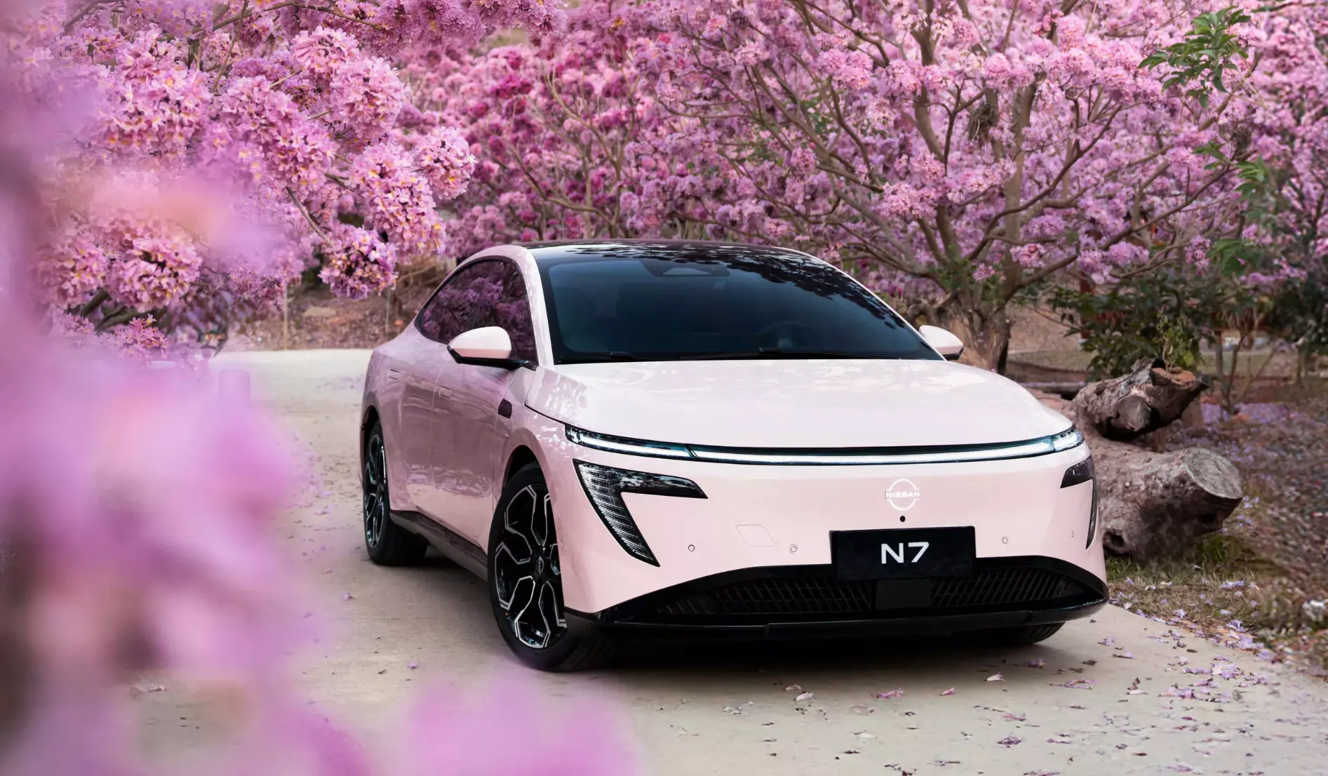 Nissan to export EVs from China to the Middle East and Southeast Asia starting in 2026, aiming to boost global presence and accelerate business recovery.