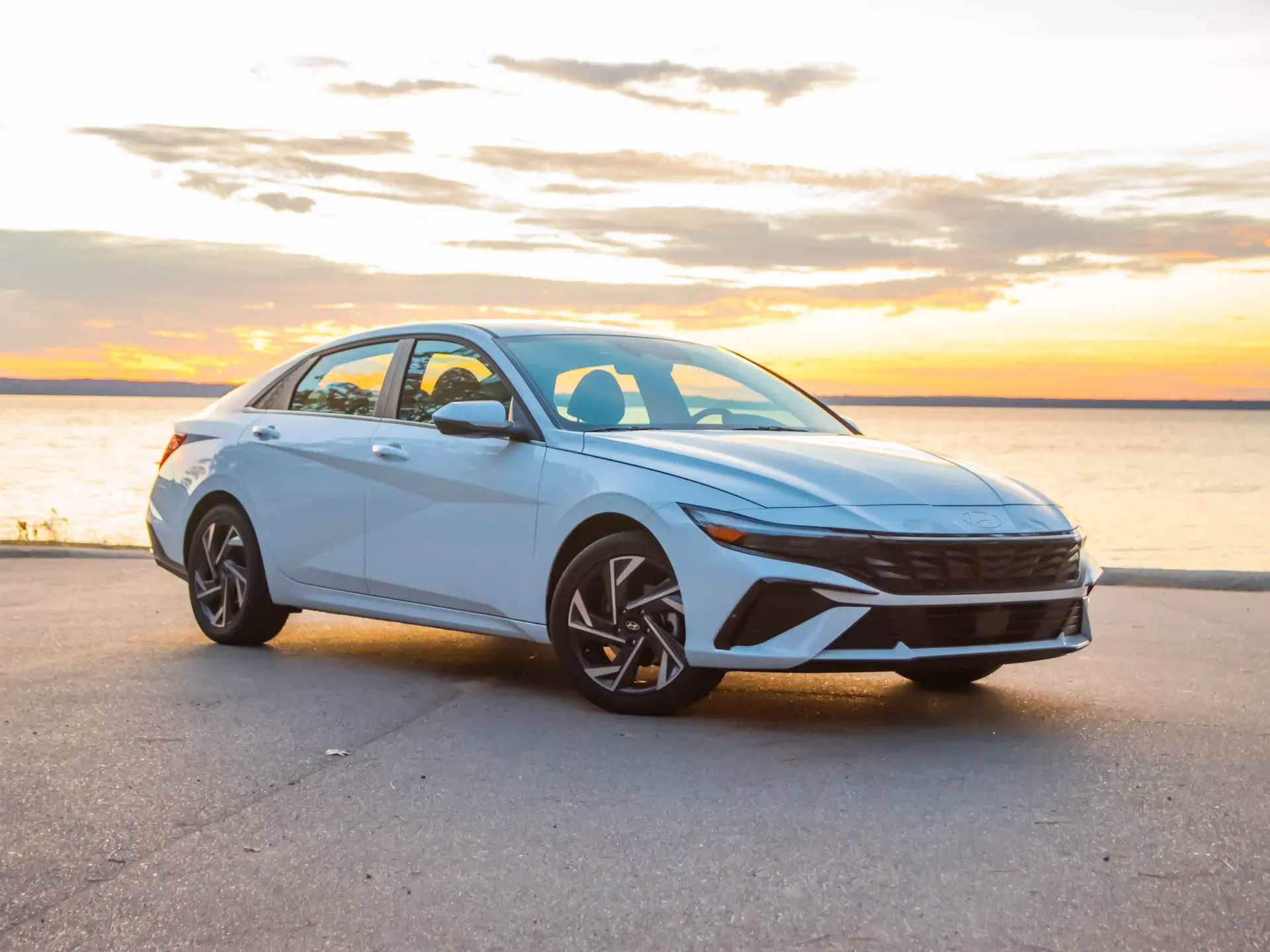 A detailed comparison between Toyota Corolla and Hyundai Elantra covering price, features, fuel economy, comfort, and after sales to find the best value sedan.