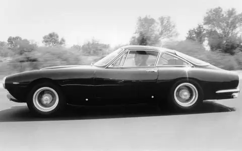 Discover how Ferrari rose from racing roots to global fame, blending iconic design, luxury, and unmatched performance in some of the world’s most legendary cars