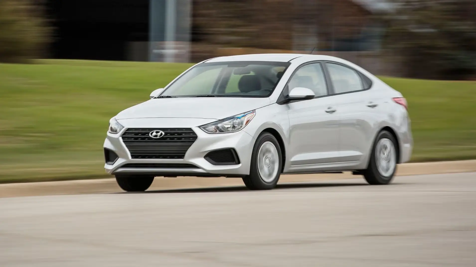 Best cars for university students in Saudi Arabia starting at 25K SAR used or 55K SAR new, with full specs, prices, and trim details to help you choose.
