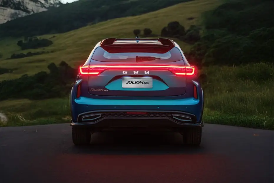 Discover the Haval Jolion Pro 2025 in Saudi Arabia with full details on design, performance, fuel economy, trims, pricing, and real world driving impressions.