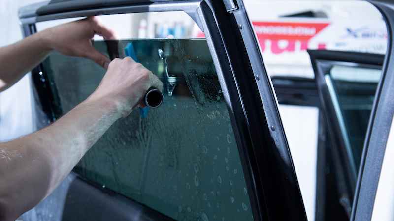 Comparison of ceramic vs. carbon window tint for car cooling, protection, and durability.