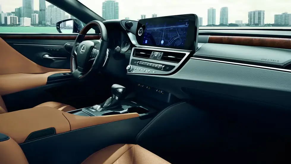 Top full size sedans in Saudi Arabia 2025 include Kia K8, Azera, Lexus ES, and Genesis G90 with full specs, official prices, and used car buying options.