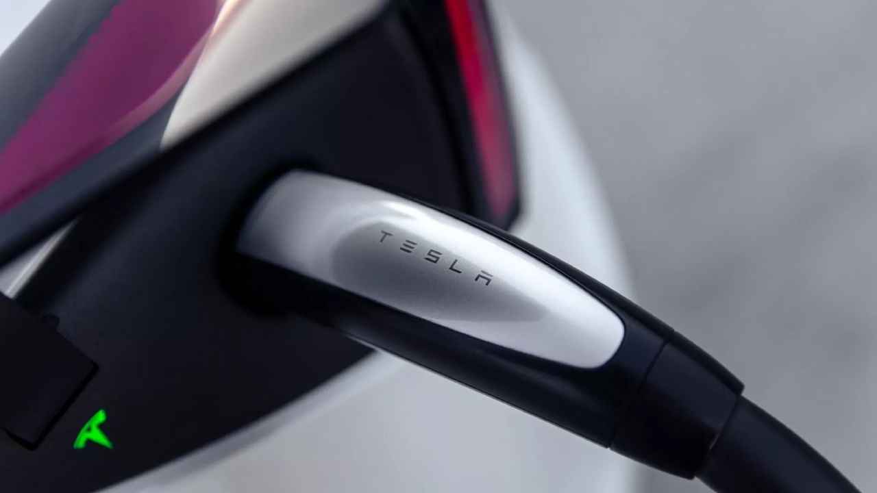 Tesla Cybertruck owner’s story of vehicle dying after two weeks plugged in, exploring technical causes and Tesla’s swift repair response. 