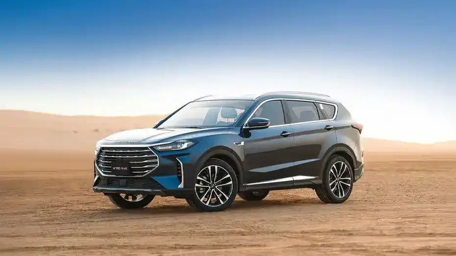 Discover the best cheap 7 seater cars in Saudi Arabia for 2025 starting at 95,770 SAR, with full specs and feature comparisons to help you choose the right one.