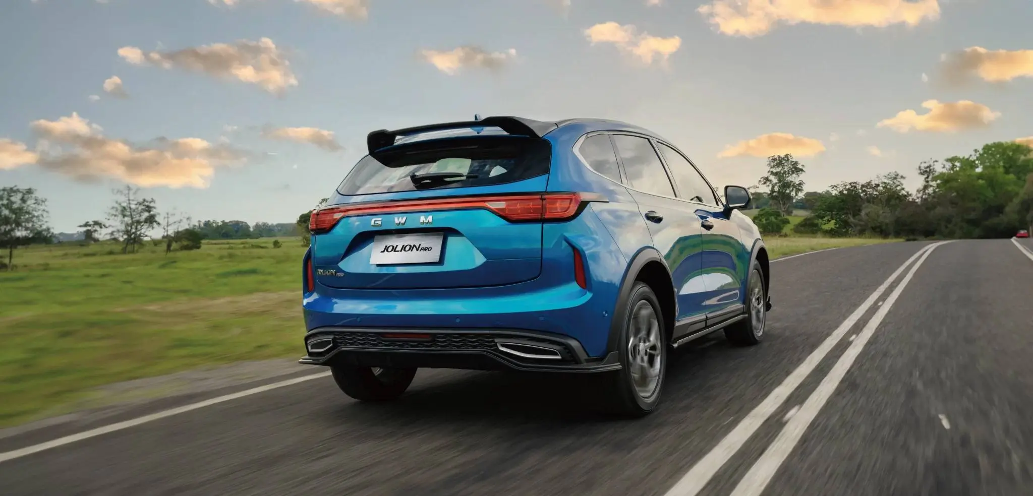 Discover the new 2025 Haval Jolion Pro in Saudi Arabia with a bold design, smart tech, a turbo engine, and a 6 year warranty starting from 87,285 SAR.