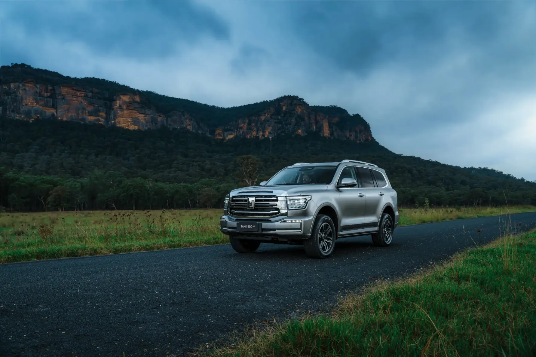 The 2025 Tank 500 facelift blends luxury with smart tech like lidar and Coffee Pilot Ultra, offering hybrid power and premium comfort for GCC drivers.