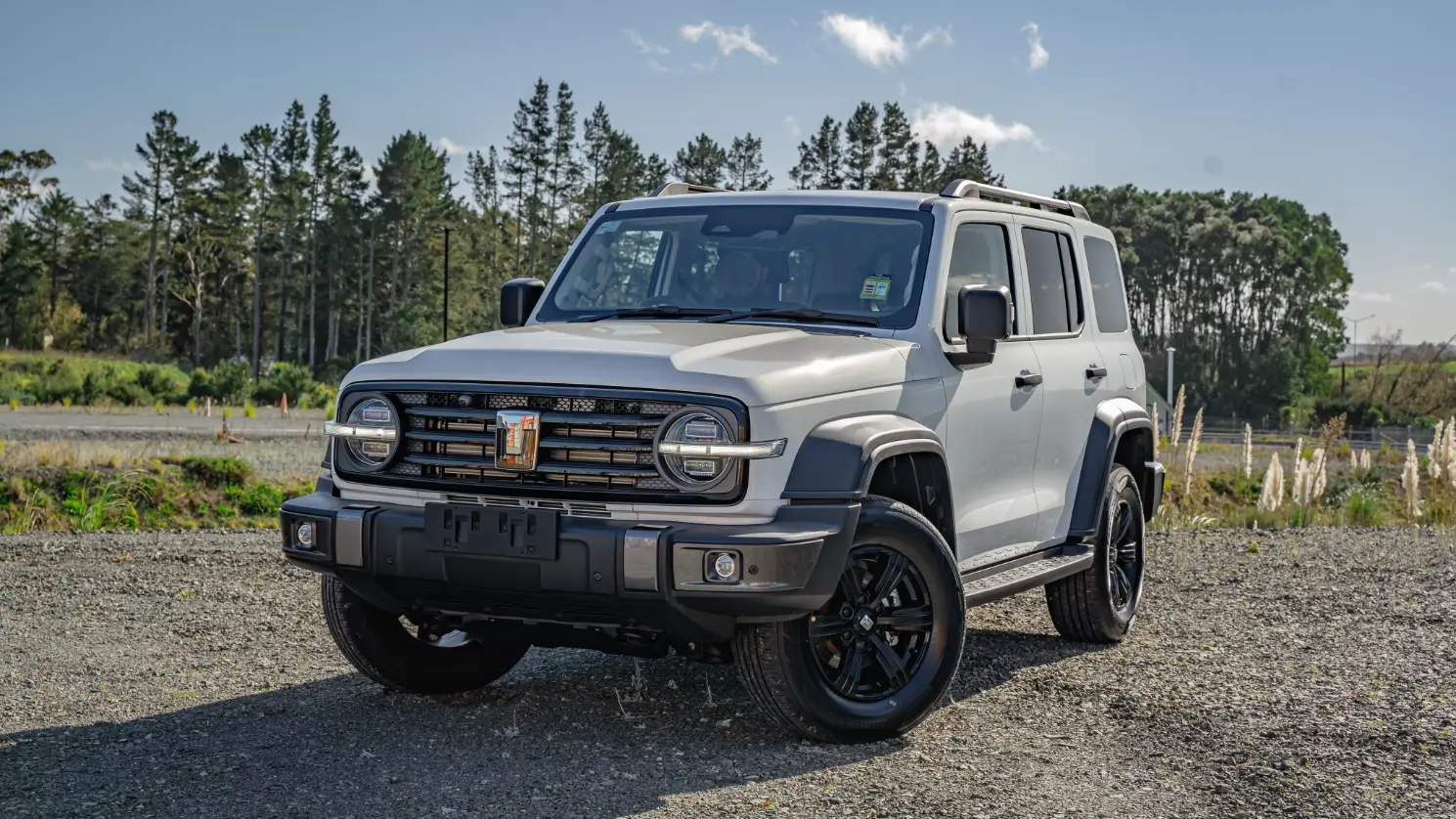 Discover the 2025 Tank 300 in Saudi Arabia with full specs, prices, trims, features, performance, safety tech, pros and cons, and key rivals in the SUV segment.