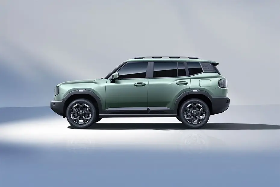 Discover the best Jetour 2025 SUVs in Saudi Arabia with full specs and prices, from compact crossovers to premium family SUVs, offering options for every budget